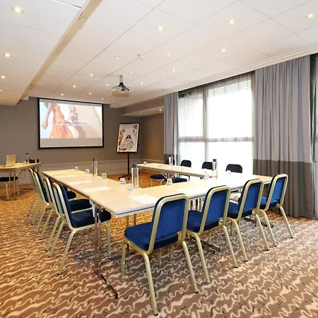 Mercure Grenoble Centre Porte Des Alpes 4*