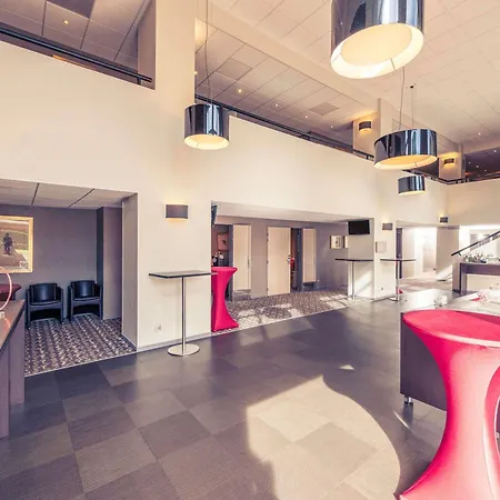 Hotel Mercure Grenoble Centre Porte Des Alpes 4*