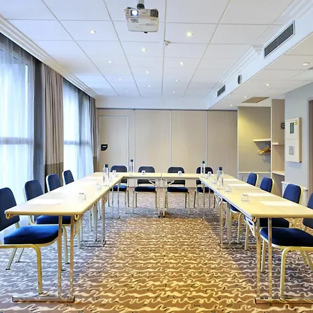 Mercure Grenoble Centre Porte Des Alpes 4* Grenoble