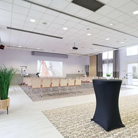 Mercure Grenoble Centre Porte Des Alpes Hotel