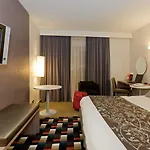 Mercure Centre Porte Des Alpes Hotel 4*