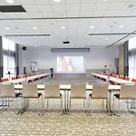 Mercure Centre Porte Des Alpes Hotel 4*