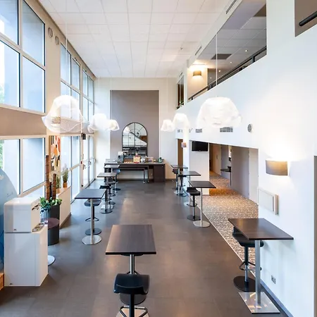 Mercure Centre Porte Des Alpes Hotell