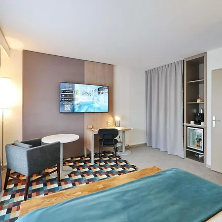 Mercure Centre Porte Des Alpes 4* גרנובל