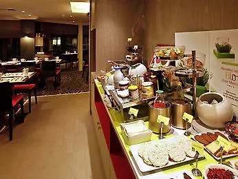 Hotel Mercure Centre Porte Des Alpes 4*