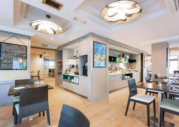 Mercure Centre Porte Des Alpes 4*